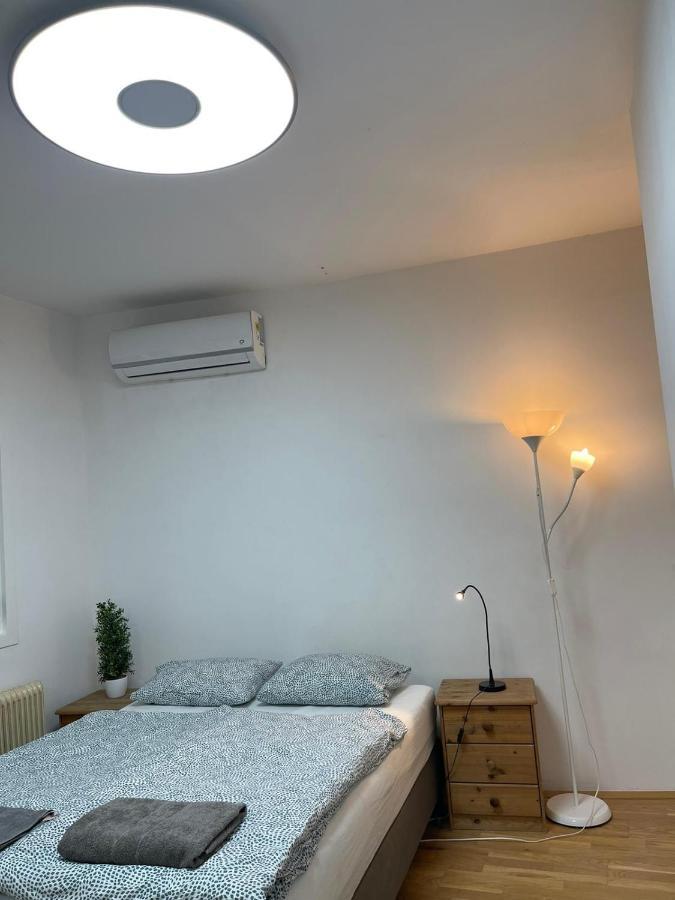 Nice Rooftop Hostel Vienna Esterno foto